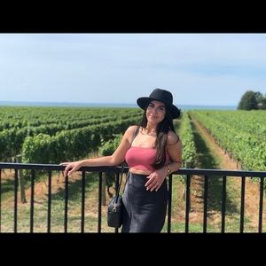 Meet your Posher, Jen